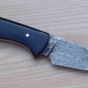 Damascus Custom hunting / Camping Skinning knife