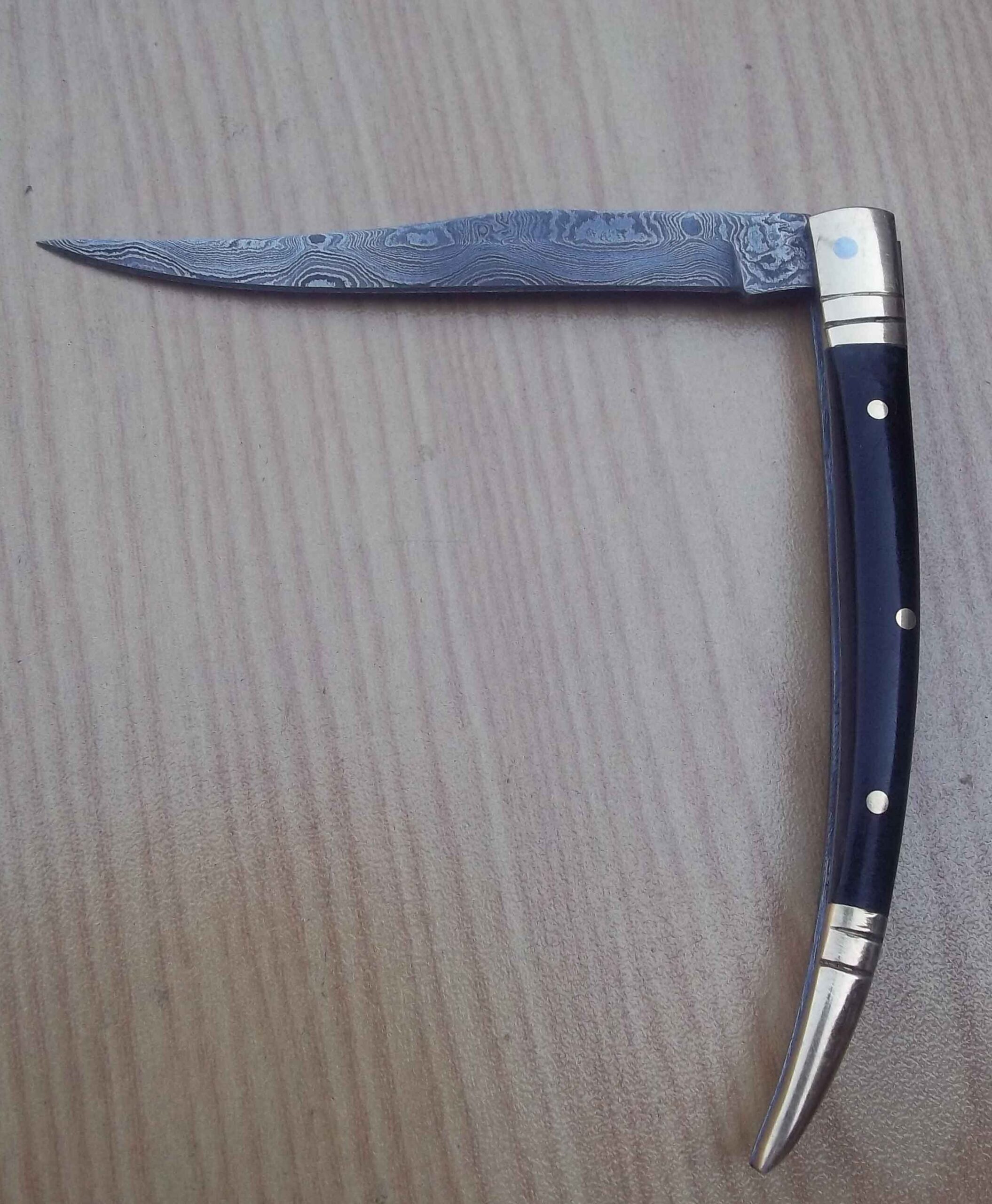 Damascus steel Folding Blade Pocket Knife