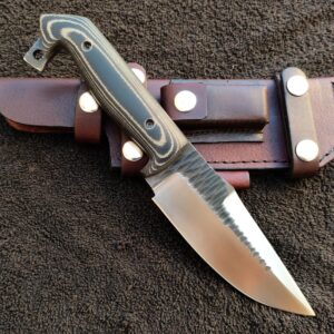 D2 steel Custom hunting / Camping knife
