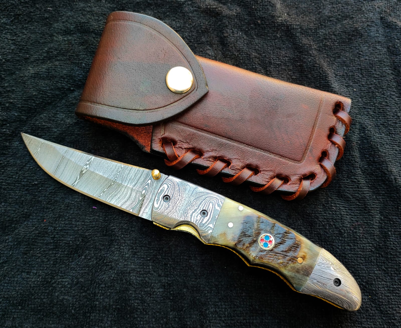 Damascus steel Sheep Horn folding Knife
